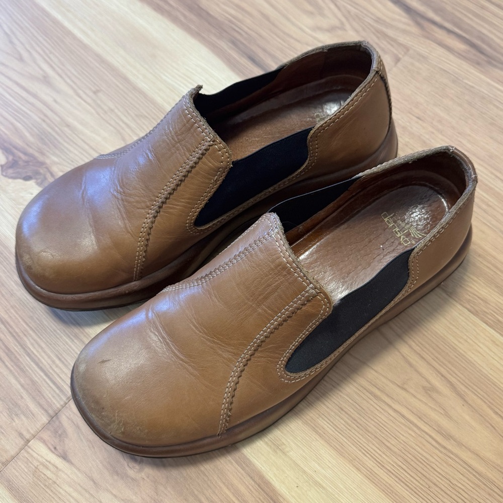 Dansko Brodie Leather Clogs - Picture 3 of 5